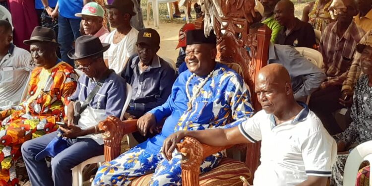 Lolodorf : une tournée communautaire pour dire non à l’alcoolisme et oui au développement