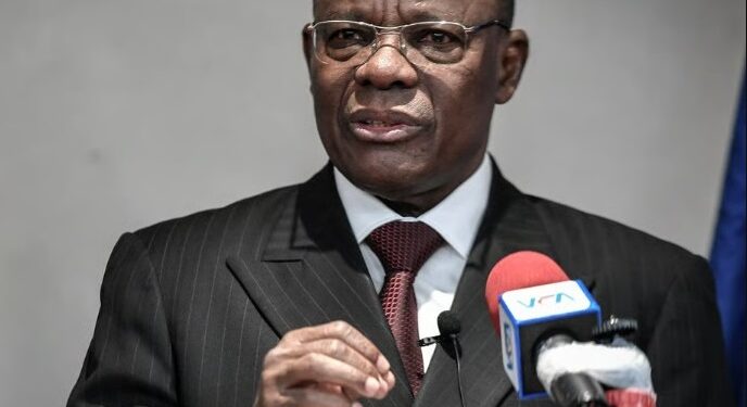 Révision constitutionnelle : le “non” de Kamto percute le pouvoir