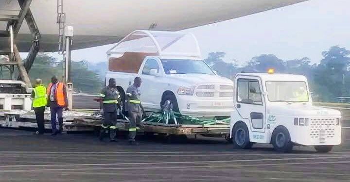 ARRIVÉE DU CONVOI PONTIFICAL À YAOUNDÉ