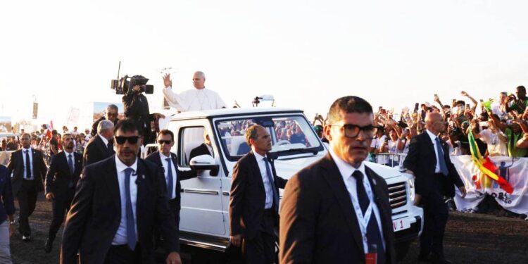 SÉCURITÉ: L&rsquo;ARTILLERIE LOURDE POUR LÉON XIV AU CAMEROUN