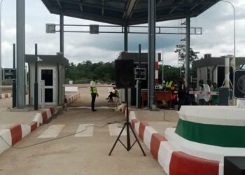 PÉAGES ROUTIERS AUTOMATIQUES: L&rsquo;ÉTAT DU CAMEROUN N&rsquo;A TOUJOURS PAS PAYÉ LES 30 MILLIARDS DE FCFA DUS AU GROUPE FRANÇAIS FAYAT ET EGIS.