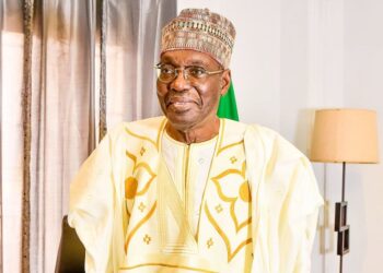 L’ILLUSION DU RETOUR: POURQUOI ISSA TCHIROMA S’EST CONDAMNÉ À UN EXIL PERPÉTUEL SOUS L’ÈRE BIYA.