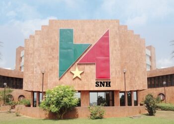 GAZ CAMEROUNAIS: LE GRAND SCANDALE ? LA SNH MISE AU PIED DU MUR, GOLAR PARALYSE L’ENTREPRISE PUBLIQUE EN EMBARQUANT SON NAVIRE-USINE.