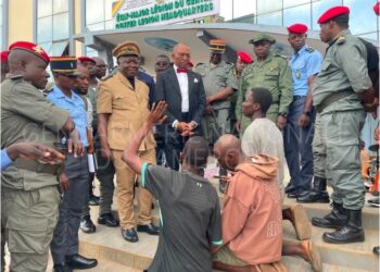 APOLOGIE DE LA VIOLENCE: TROIS ADOLESCENTS ARRÊTÉS À YAOUNDÉ PAR LA GENDARMERIE APRÈS UNE VIDÉO DE MENACES SUR TIKTOK