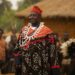 CRIME À BALOUM: LE CHEF TRADITIONNEL CHARLY CONSTANT VISÉ PAR UNE PLAINTE POUR COMPLICITÉ D’ASSASSINAT ET TORTURES.