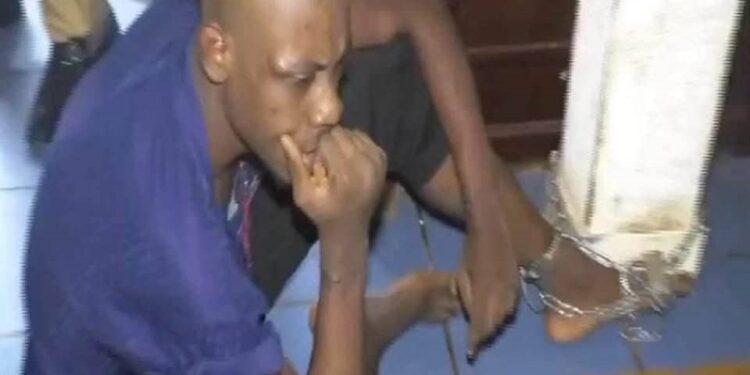 SOCIÉTÉ – YAOUNDÉ : DES FIDÈLES RETROUVÉS ENCHAÎNÉS DANS UNE ÉGLISE DE RÉVEIL À NKOLDONGO
