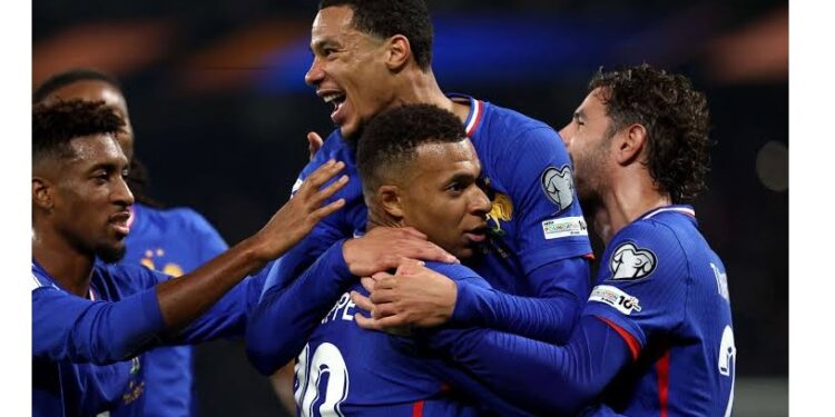 COUPE DU MONDE 2026: LES BLEUS RALLUMENT LA FLAMME