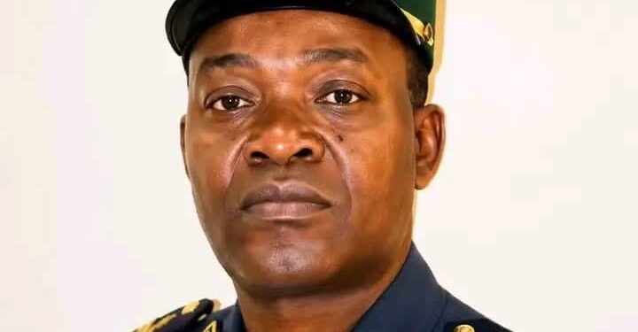 LE COLONEL ELOUNDOU MESMIN MAGLOIRE ARISTIDE NOMMÉ GENERAL DE BRIGADE PAR DÉCRET PRESIDENTIEL.
