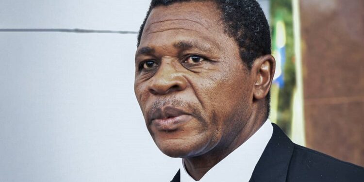 PUBLICATION DU RÉCÉPISSÉ DU MRC PAR LE MINAT: ENTRE VITRINE DÉMOCRATIQUE ET ÉTAU POLICIER, CE QUE CACHE LE « COUP DE COM » DE PAUL ATANGA NJI