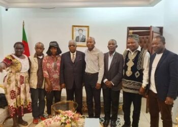 AFFAIRE DES LUNETTES D’ALAMINE OUSMANE MEY: LIBÉRÉS, LES QUATRE JOURNALISTES REÇUS PAR LE MINISTRE DE LA COMMUNICATION